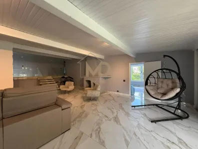Casa com 4 Quartos à venda, 337m² no Albuquerque, Teresópolis