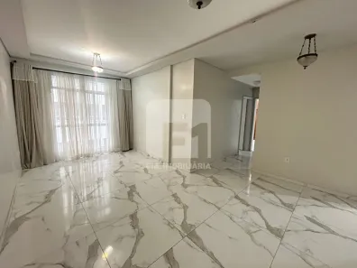 Apartamento com 2 Quartos à venda, 79m² no Centro, Florianópolis
