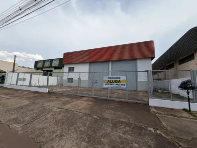 Galpão/Depósito/Armazém para alugar, 547m² no Parque Industrial, Maringá