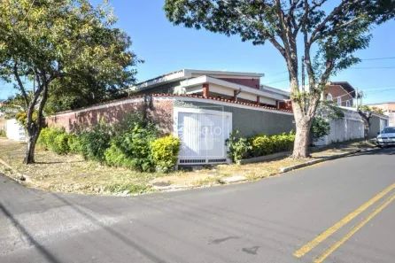 Casa com 2 Quartos à venda, 158m² no Jardim dos Oliveiras, Campinas