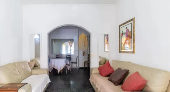 Casa com 5 Quartos à venda, 210m² no Jardim Prudência, São Paulo
