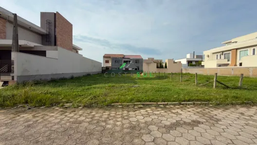 Lote/Terreno à venda, 450m² no Centro, Imbituba