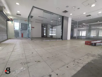 Prédio Comercial para alugar, 1513m² no Vila Carmosina, São Paulo