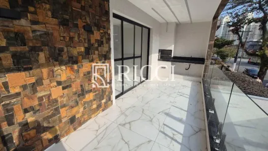 Casa com 3 Quartos à venda, 130m² no Marapé, Santos