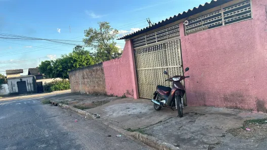 Casa com 2 Quartos à venda, 372m² no Jardim das Aroeiras, Goiânia