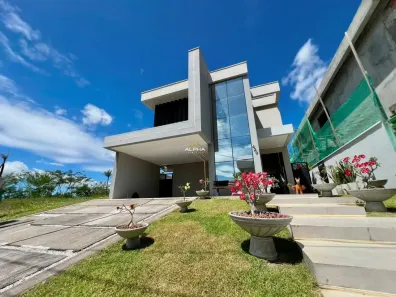 Casa de Condomínio com 4 Quartos à venda, 200m² no Cidade Alpha, Eusébio