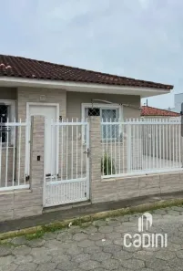 Casa com 2 Quartos à venda, 80m² no Centro, Camboriú