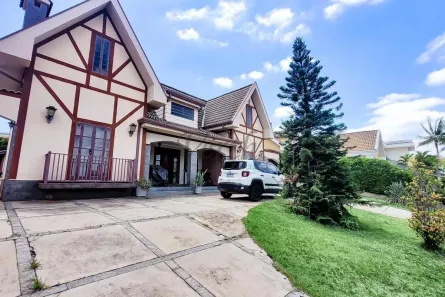Casa de Condomínio com 3 Quartos à venda, 300m² no Jardim Conceição, Campinas