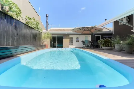 Casa com 5 Quartos à venda, 480m² no Boqueirão, Curitiba