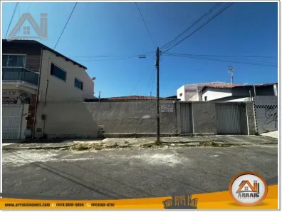 Casa com 6 Quartos à venda, 400m² no Montese, Fortaleza