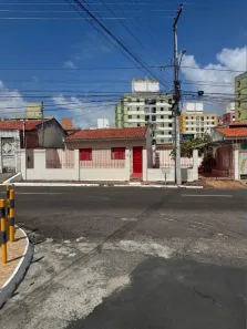 Casa com 3 Quartos para alugar, 80m² no Luzia, Aracaju