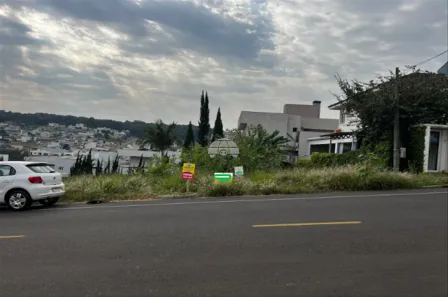 Lote/Terreno à venda, 374m² no Centro, Pato Branco
