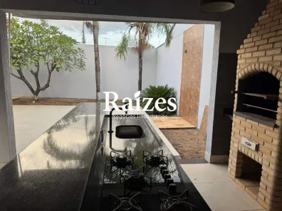 Casa com 3 Quartos à venda, 150m² no Luizote de Freitas, Uberlândia
