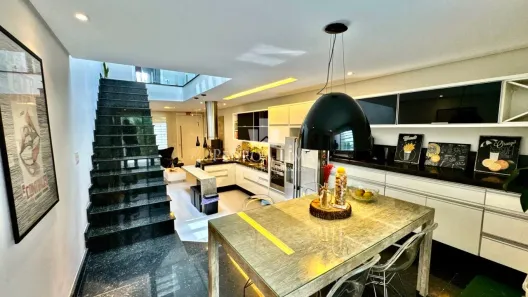 Sobrado com 2 Quartos à venda, 120m² no Vila Santana, São Paulo