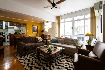 Apartamento com 3 Quartos à venda, 130m² no Moinhos de Vento, Porto Alegre