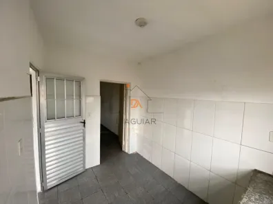 Casa com 1 Quarto para alugar, 35m² no Vila Mazzei, São Paulo