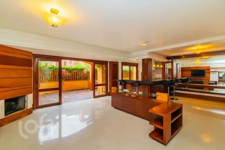 Apartamento com 3 Quartos à venda, 191m² no Chácara das Pedras, Porto Alegre