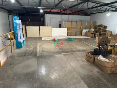 Galpão/Depósito/Armazém para alugar, 231m² no Centro, Vinhedo