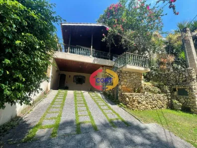 Casa de Condomínio com 3 Quartos à venda, 240m² no Arujázinho I, II e III, Arujá