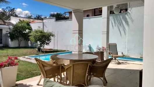 Sobrado com 4 Quartos à venda, 428m² no Independência, Taubaté