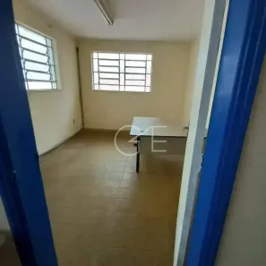 Sobrado com 3 Quartos à venda, 650m² no Gonzaga, Santos