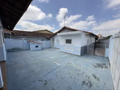 Casa com 3 Quartos para alugar, 120m² no Jardim Petrópolis, São José dos Campos