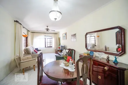 Casa com 3 Quartos à venda, 210m² no Vila Zelina, São Paulo