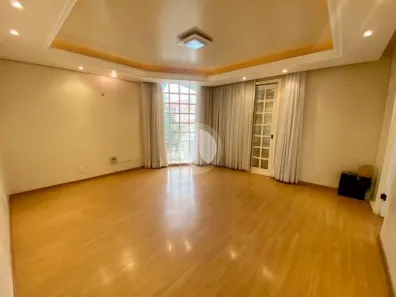 Casa com 6 Quartos à venda, 360m² no Nossa Senhora Medianeira, Santa Maria