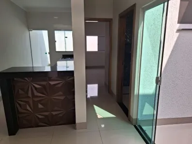 Casa com 2 Quartos à venda, 70m² no Jardim Brasília, Uberlândia