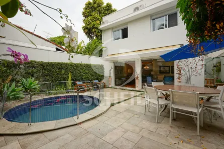 Casa com 3 Quartos à venda, 280m² no Santo Amaro, São Paulo
