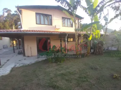 Casa com 3 Quartos à venda, 100m² no Balneário Copacabana, Caraguatatuba