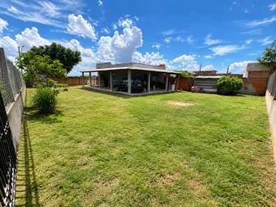 Casa de Condomínio com 2 Quartos para alugar, 140m² no Ponte Alta Norte, Brasília
