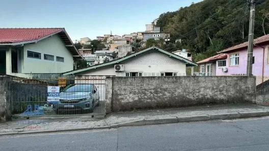 Casa com 3 Quartos à venda, 55m² no Monte Verde, Florianópolis