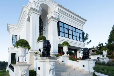 Casa com 3 Quartos à venda, 450m² no Centro, Camboriú