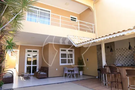 Casa com 4 Quartos à venda, 220m² no Cajazeiras, Fortaleza