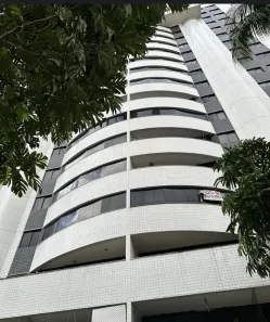 Apartamento com 3 Quartos para alugar, 160m² no Casa Forte, Recife