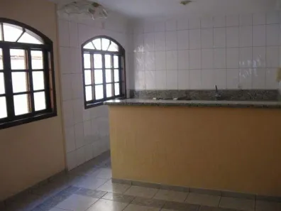 Sobrado com 3 Quartos à venda, 190m² no Vila Scarpelli, Santo André