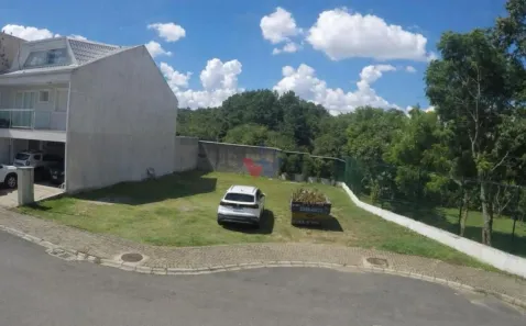Lote/Terreno à venda, 138m² no Pinheirinho, Curitiba