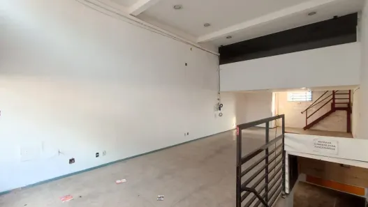 Ponto Comercial para alugar, 230m² no Glória, Belo Horizonte