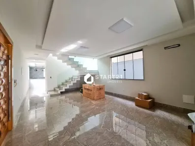 Casa com 3 Quartos à venda, 307m² no Jardim Belvedere, Volta Redonda