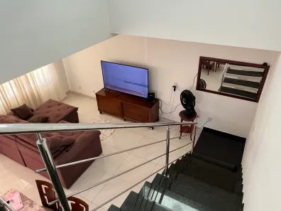 Sobrado com 3 Quartos à venda, 240m² no Village Veneza, Goiânia