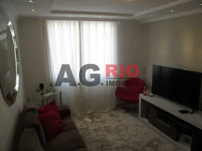 Apartamento com 2 Quartos à venda, 56m² no Pechincha, Rio de Janeiro