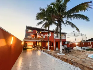 Sobrado com 7 Quartos à venda, 420m² no Ipacarai, Matinhos