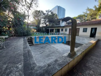 Casa com 4 Quartos à venda, 500m² no Vila Cordeiro, São Paulo