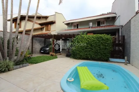 Casa com 3 Quartos à venda, 200m² no Nonoai, Porto Alegre