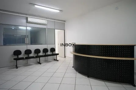 Sala Comercial para venda ou aluguel, 157m² no Centro Histórico, Porto Alegre