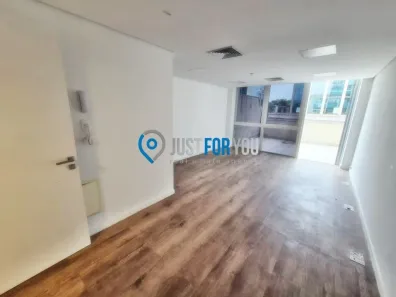 Sala Comercial para alugar, 42m² no Barra Olímpica, Rio de Janeiro
