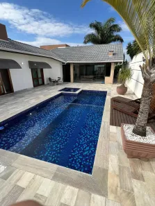 Casa de Condomínio com 3 Quartos para alugar, 320m² no Vila Áurea, Poá