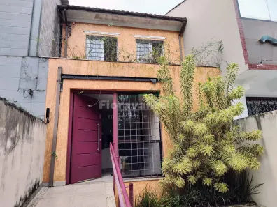 Sobrado com 2 Quartos para alugar, 131m² no Vila Mathias, Santos