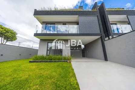 Sobrado com 3 Quartos à venda, 141m² no Santa Felicidade, Curitiba